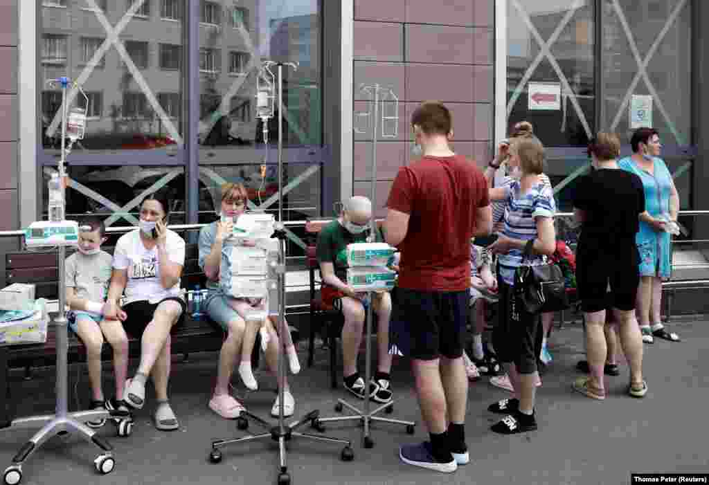 Пациенты в&nbsp;детской больнице "Охматдет" после российского ракетного удара по&nbsp;Киеву, 8 июля 2024, фото&nbsp;Reuters