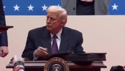 Трамп подписал первые указы: что теперь грозит незаконным мигрантам в США?