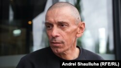 Игорь Карней после освобождения из тюрьмы в Беларуси в 2025 году