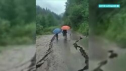 Разрушительные последствия крупнейшего паводка в Украине