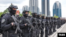 Силовики в Грозном, иллюстративная фотография