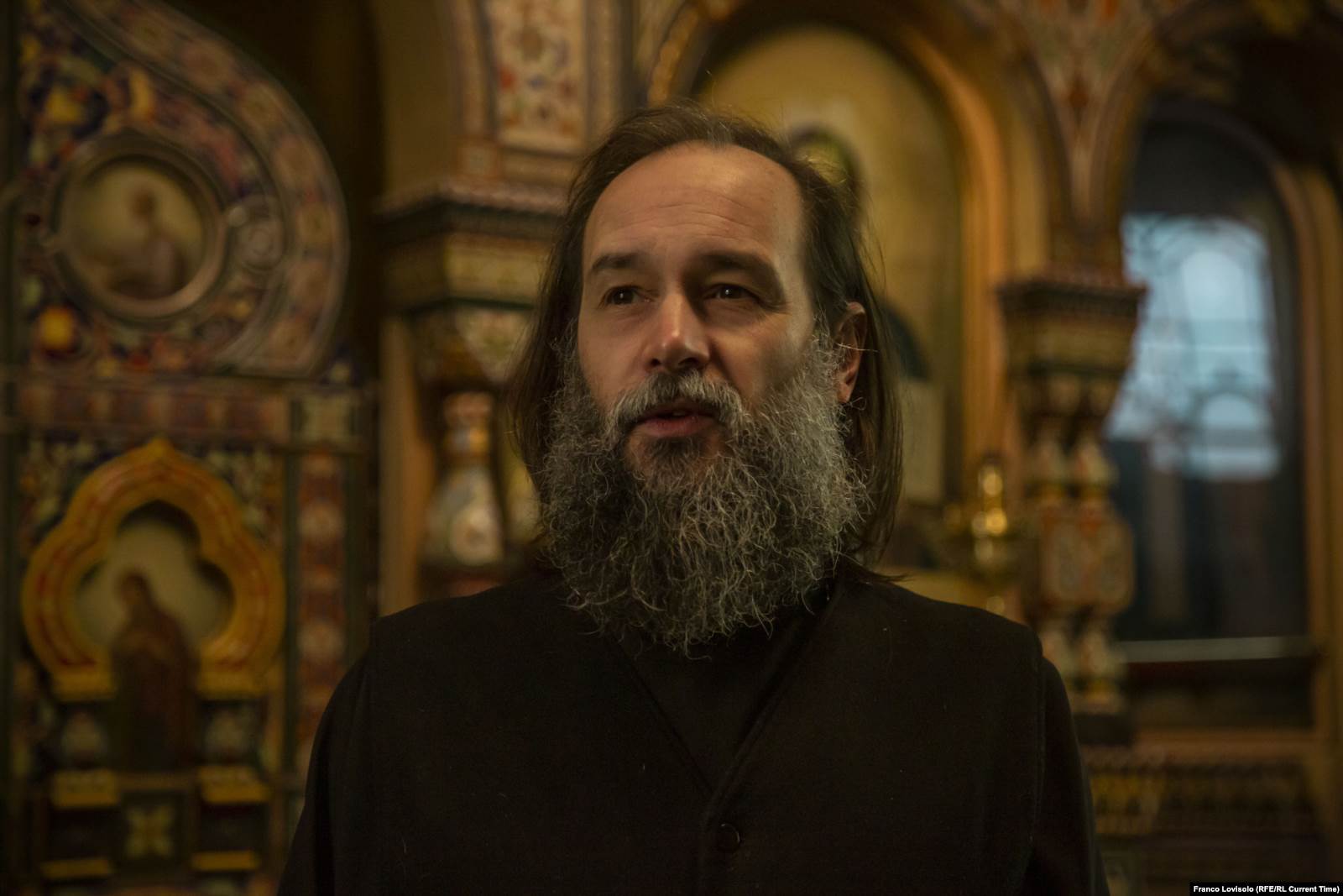 Отец Александр в Свято-Троицкой церкви. Фото: Франко Ловисоло