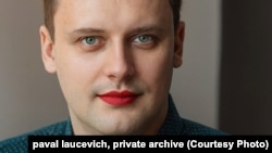 Павел Лауцевич участвует в флешмобе в поддержку Марии Колесниковой